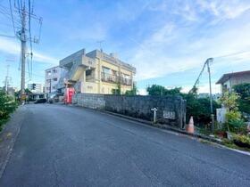 沖縄県沖縄市照屋１丁目