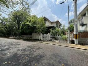 兵庫県川西市水明台3丁目