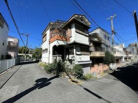 大阪府吹田市江坂町３丁目