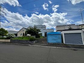 北海道札幌市豊平区西岡一条５丁目