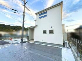 奈良県生駒郡平群町大字三里