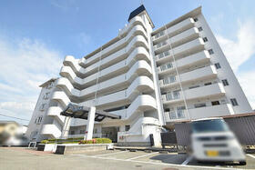 エメラルドマンション西今宿