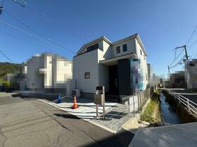 奈良県生駒郡平群町大字三里