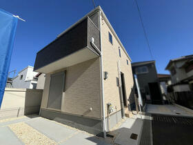 兵庫県明石市魚住町錦が丘１丁目