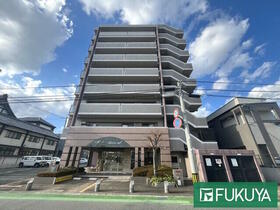 アンピール博多駅