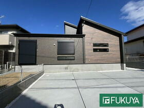 兵庫県三木市緑が丘町東１丁目