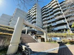 阪急日生ニュータウン・サウンズヒルF棟