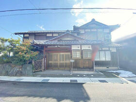 滋賀県長浜市高月町高月