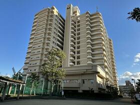 シャトー・サンパークスクエア