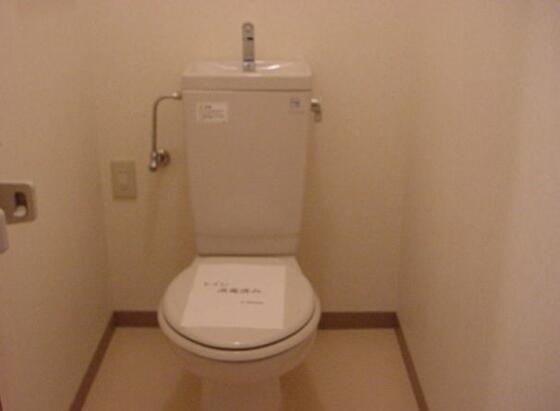 画像6:コンフォート山城 　 トイレ