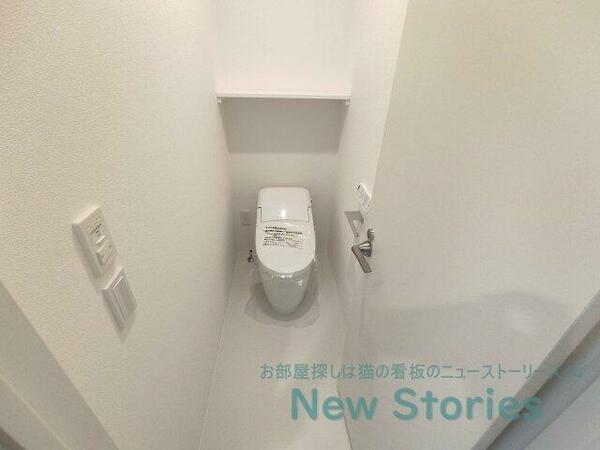 コンパクトで使いやすいトイレです