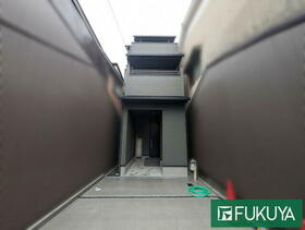 京都府京都市伏見区両替町１１丁目