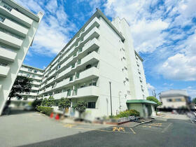 吉祥院ガーデンハイツＡ棟