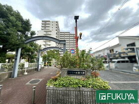 ファミール津久野