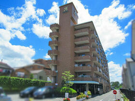 グラン・ドムール宇治木幡