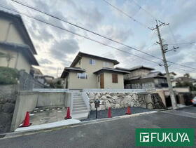 滋賀県大津市湖青2丁目