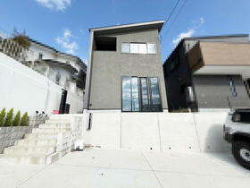 兵庫県宝塚市中山桜台３丁目