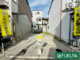 京都府京都市右京区太秦蜂岡町