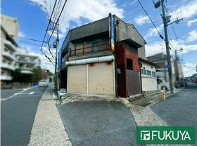 京都府京都市右京区太秦乾町