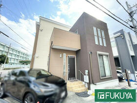 大阪府大阪市港区三先１丁目