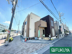 大阪府大阪市港区三先１丁目