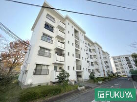 泉北槇塚台住宅９号棟