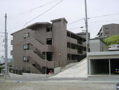 三島市徳倉 4階建 築24年のイメージ