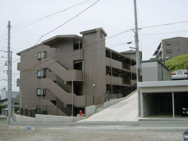 静岡県三島市徳倉(賃貸マンション2LDK・4階・63.18㎡)の写真 その1