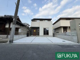 大阪府堺市西区浜寺諏訪森町東３丁