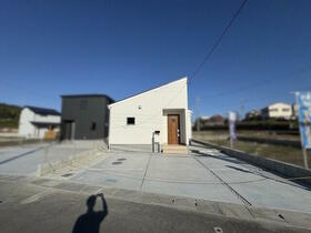 奈良県生駒郡斑鳩町龍田３丁目