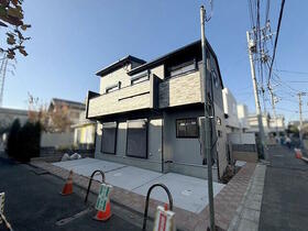 東京都杉並区下高井戸４丁目