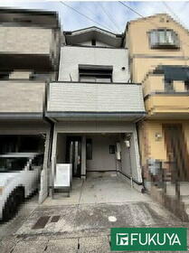 京都府京都市右京区太秦西野町