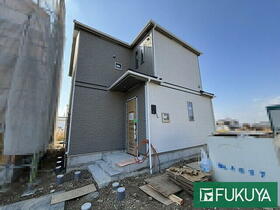 兵庫県三木市岩宮