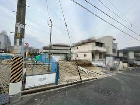 大阪府吹田市五月が丘東