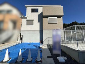 奈良県生駒市小明町