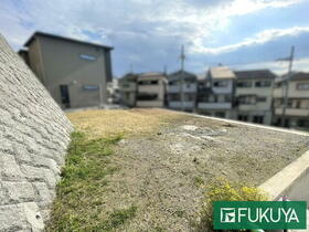 大阪府枚方市東中振１丁目