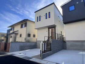 兵庫県神戸市北区泉台３丁目