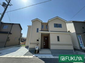 兵庫県三木市岩宮