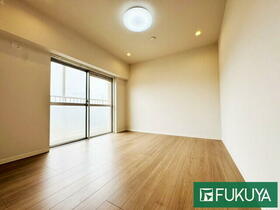 伏見日光ハイツ２号棟