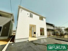 奈良県大和郡山市小泉町