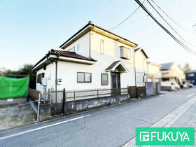 東京都三鷹市大沢５丁目