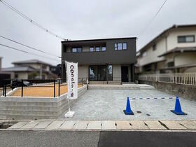 兵庫県神戸市北区筑紫が丘８丁目