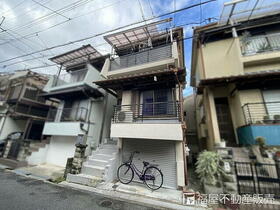 大阪府寝屋川市石津中町