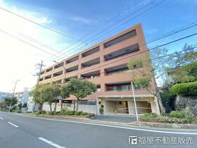 ディークラディア富雄