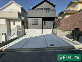 兵庫県明石市松が丘３丁目