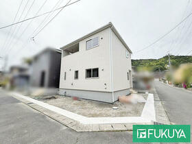 京都府亀岡市大井町小金岐１丁目