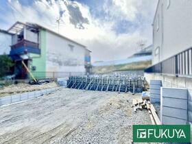 奈良県大和郡山市小泉町