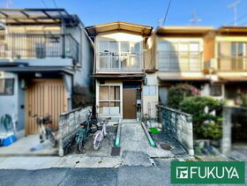 京都府京都市左京区高野泉町