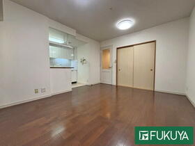 ユニハイム四条大宮駅前