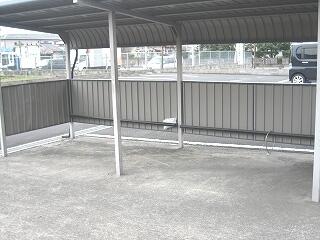 画像13:駐輪場